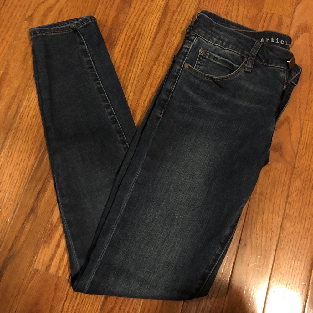 Articles of Society Dark Skinny Jeans Size 25